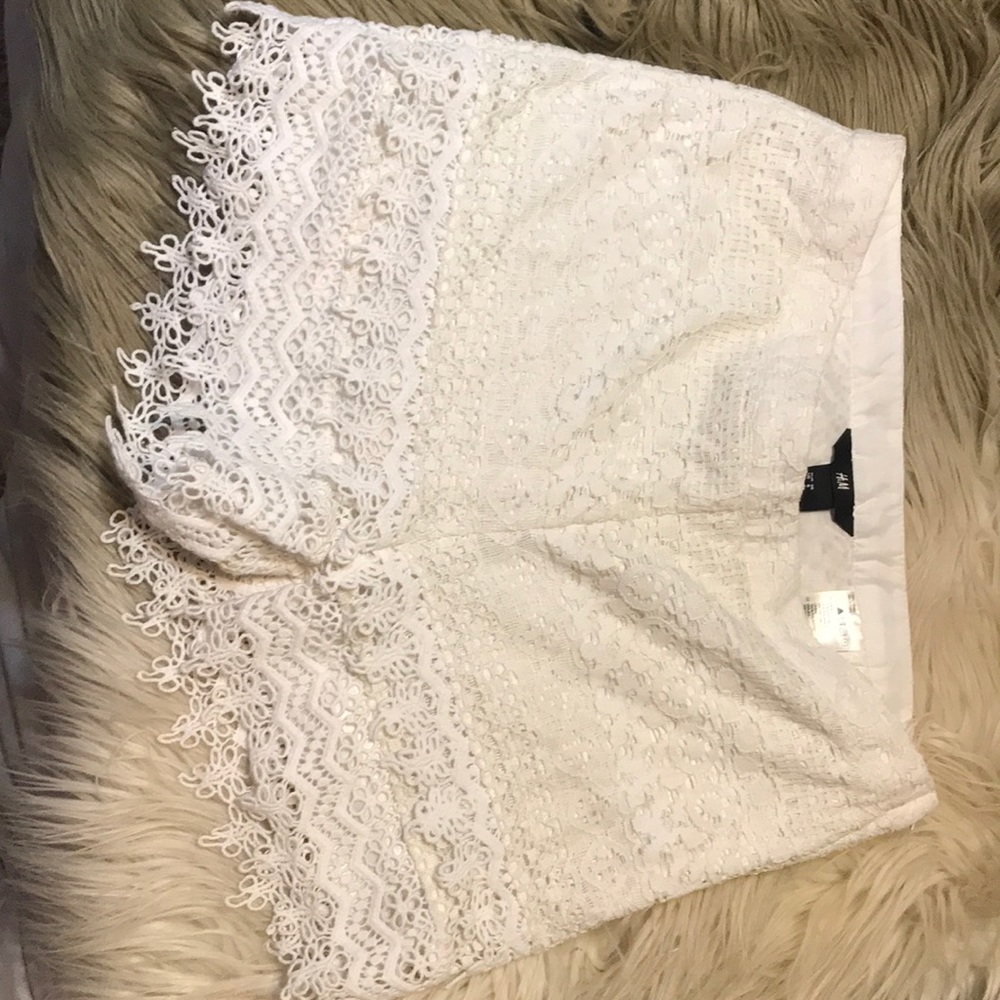 Shorts - Picture 2 of 2